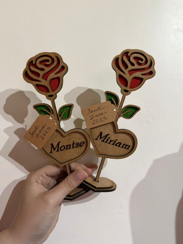 Rosas de Madera Personalizadas